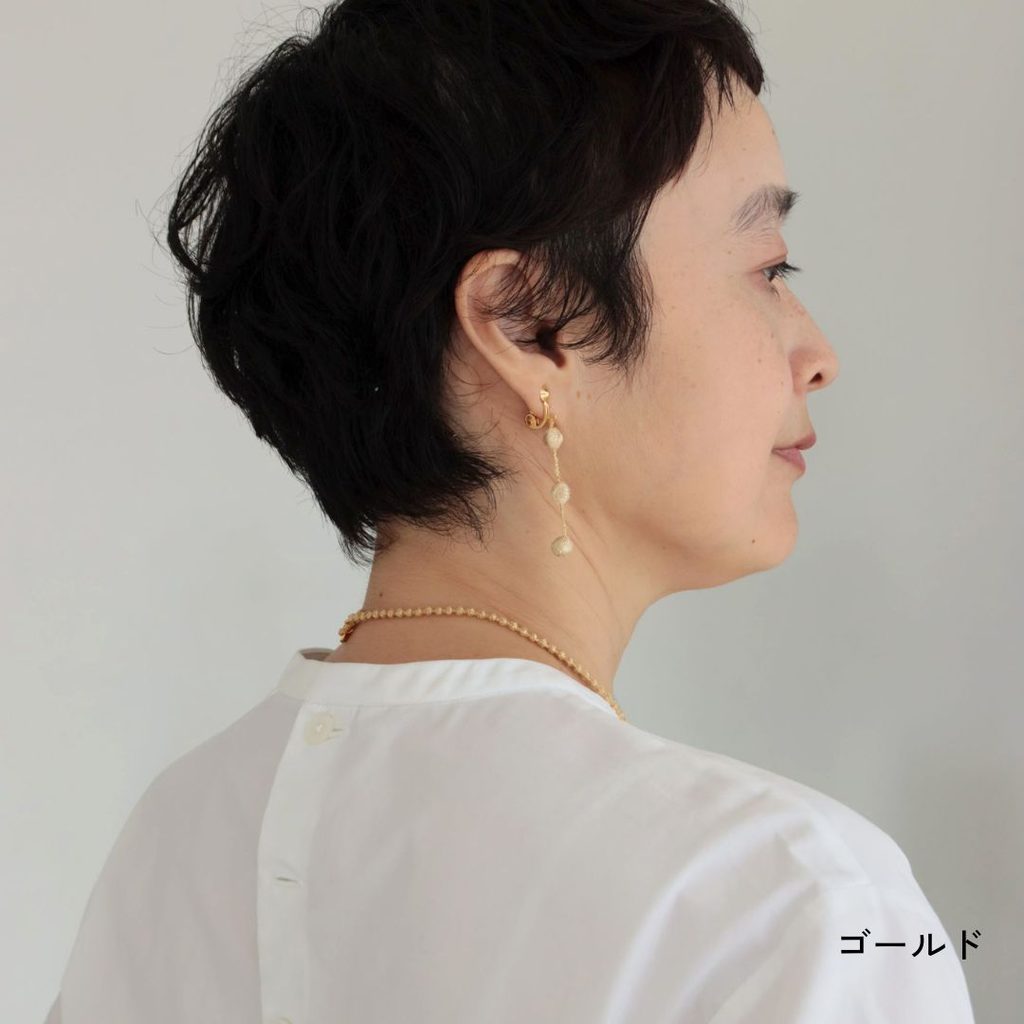トリプルスフィア ピアス/イヤリングの着用イメージ